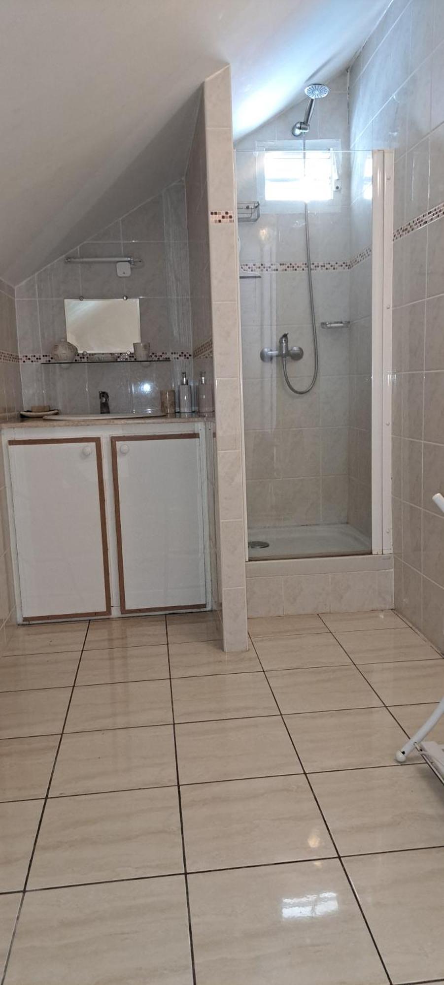 Logement Spacieux Deux Pieces A Baie Mahault المظهر الخارجي الصورة